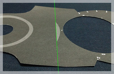 折る場所はグレーの半月の直線部分｜古星図の星座早見盤の作り方